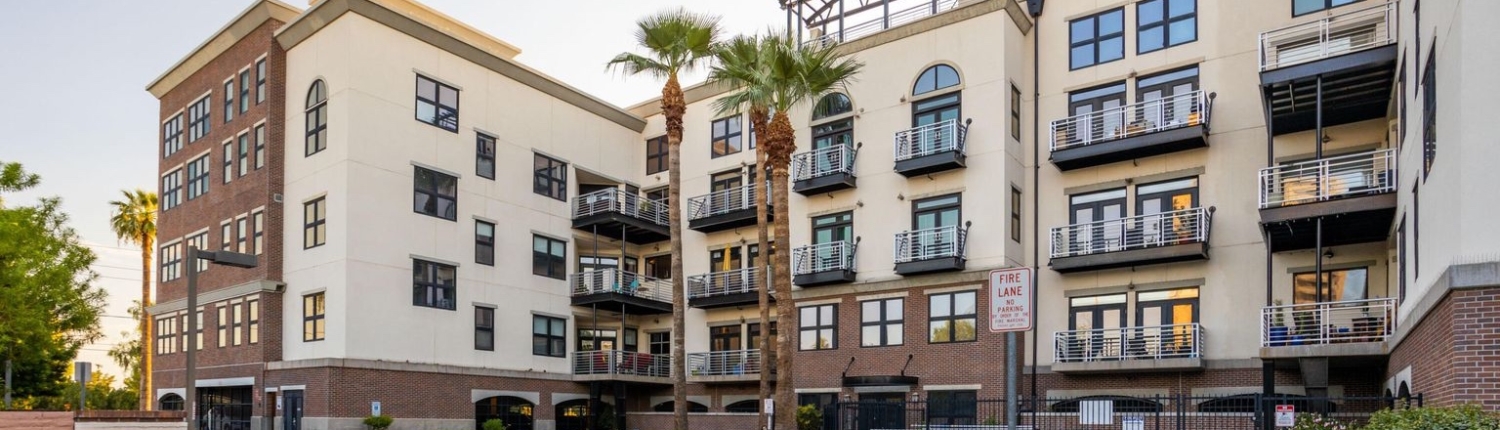 ARTISAN LOFTS ON OSBORN _ 914 E Osborn Rd, Phoenix, AZ 85014