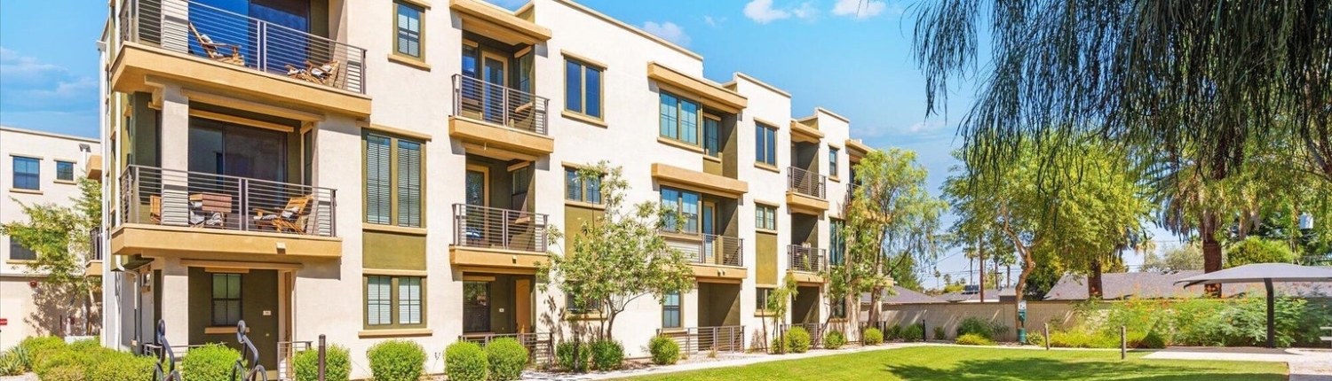 BILTMORE LIVING _ 4235-4236 N 26th St, Phoenix, AZ 85016